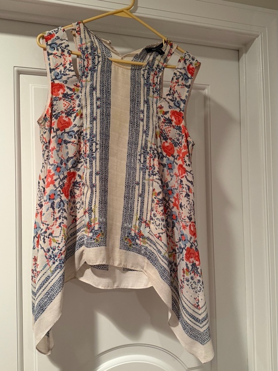 BCBGMaxAzria Tops - BCBGMaxAzria "Haydin" Cut-Out Sleeve top/tunic